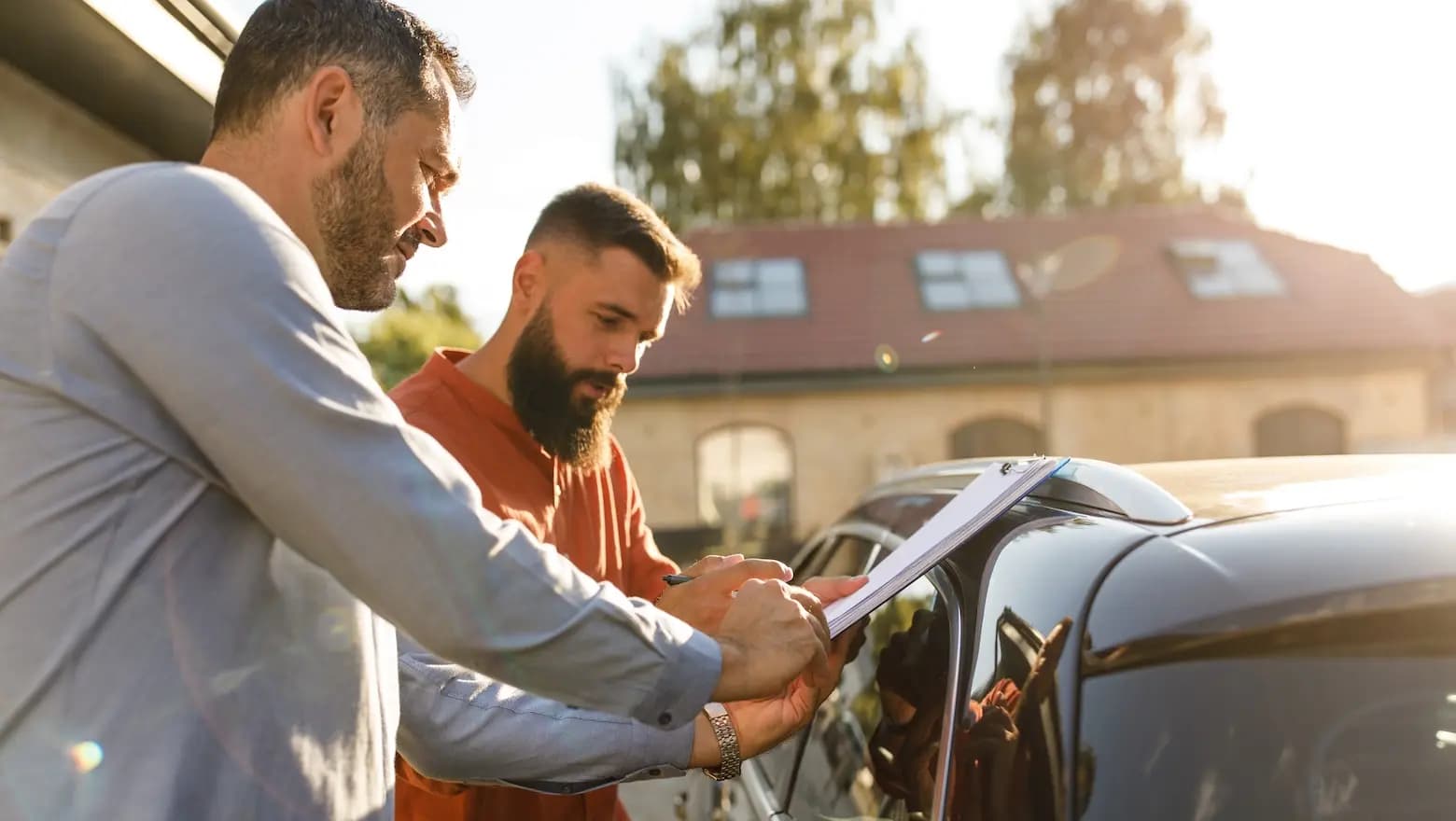 Schnell & Einfach Auto mit Motorschaden verkaufen in NRW – Kostenlose Abholung garantiert