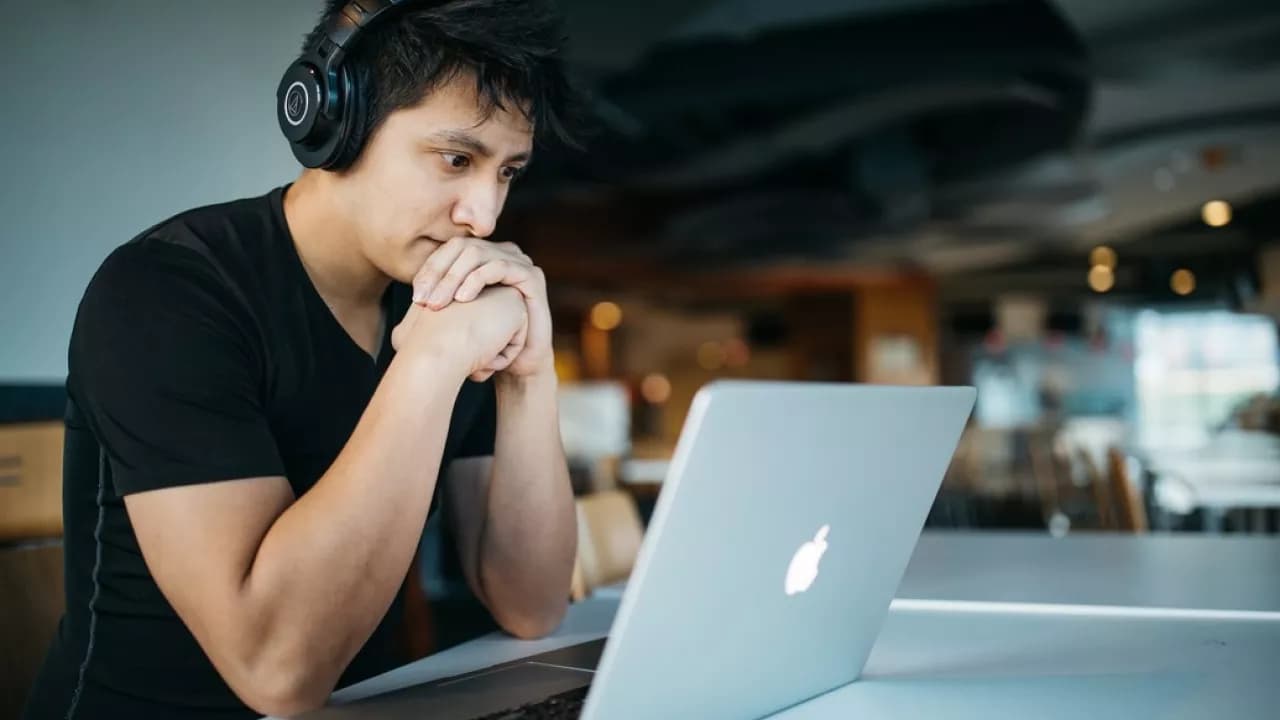 Unterstützung in Burnout-Phasen durch Online Coaching